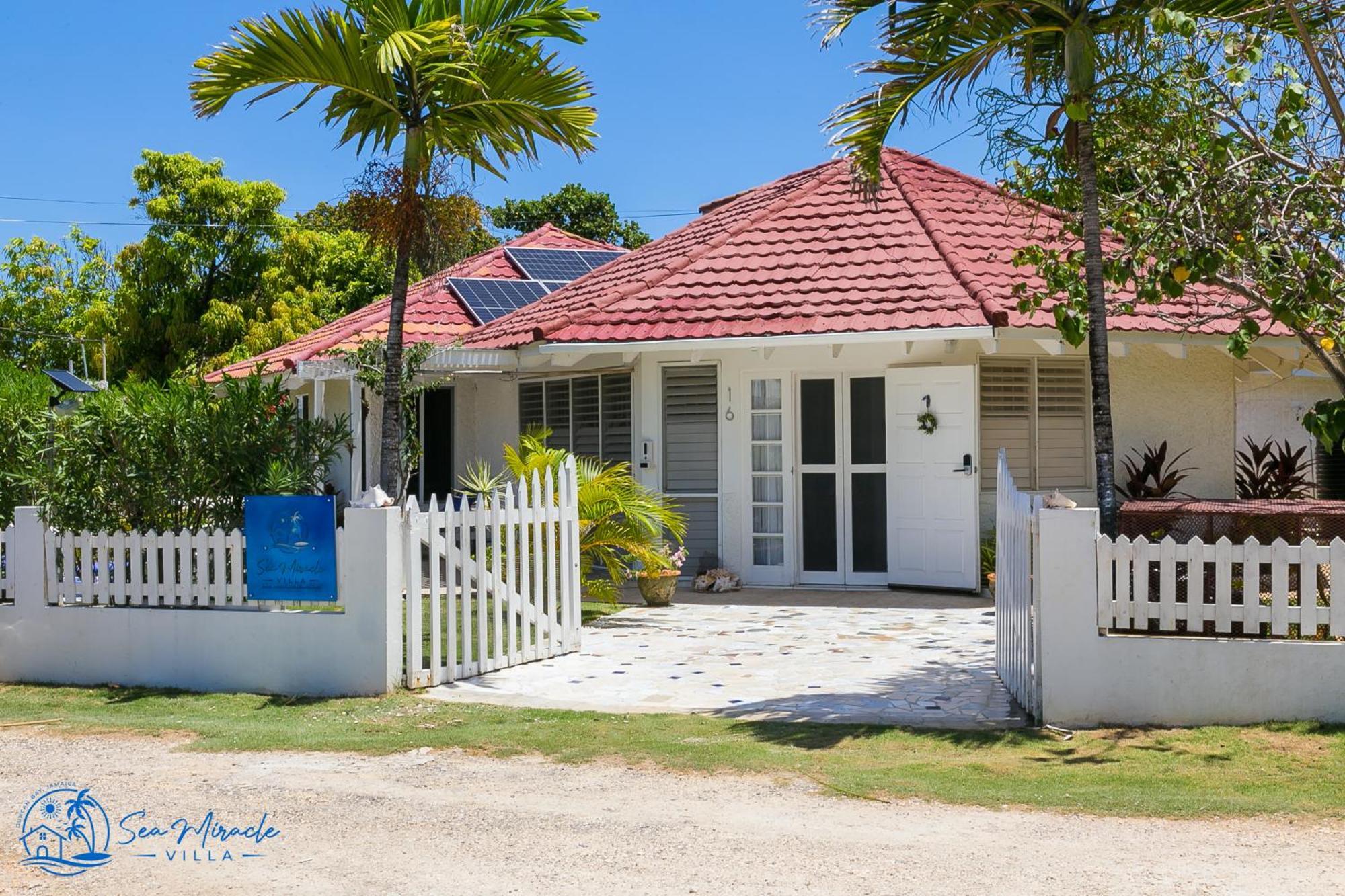 Sea Miracle Villa/Beach Cottage Silver Sands 외부 사진